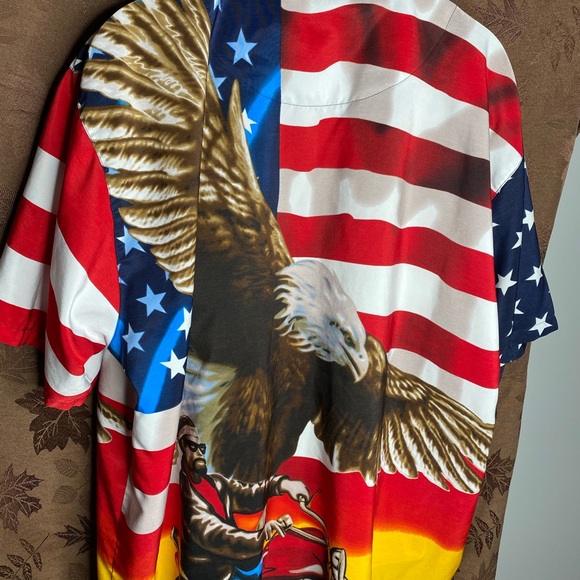 Club Shirt
Steve and Barry
Men’s graphic buttondown shirt big man size XXXL - Picture 5 of 10